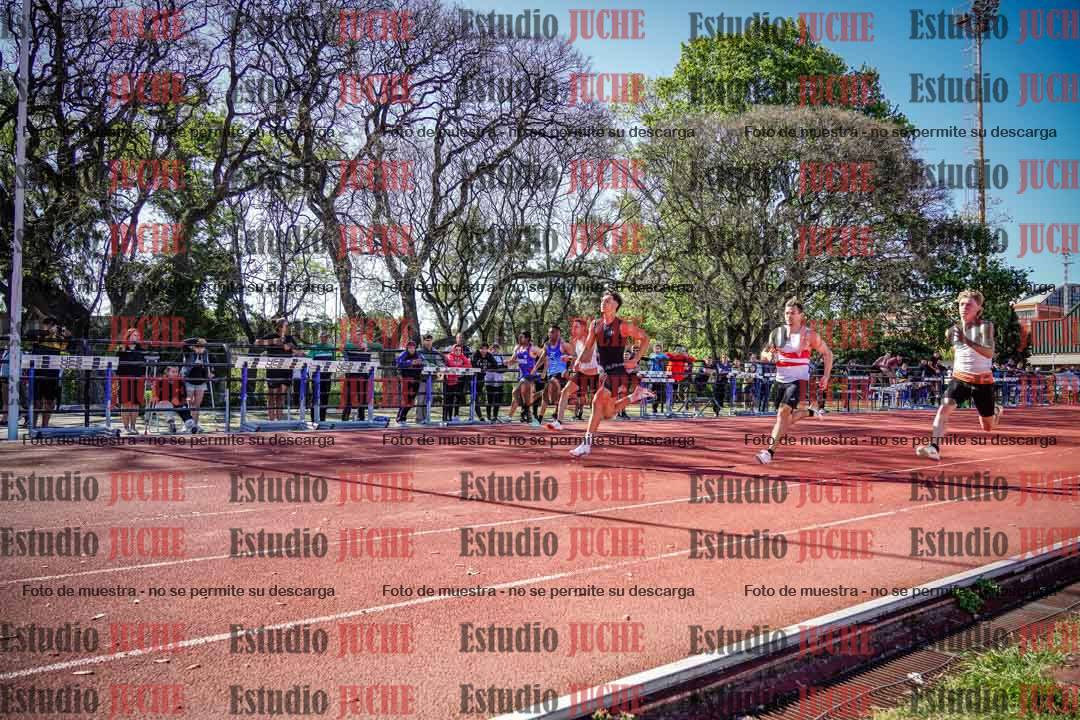 Fotos de los 100 m llanos de varones