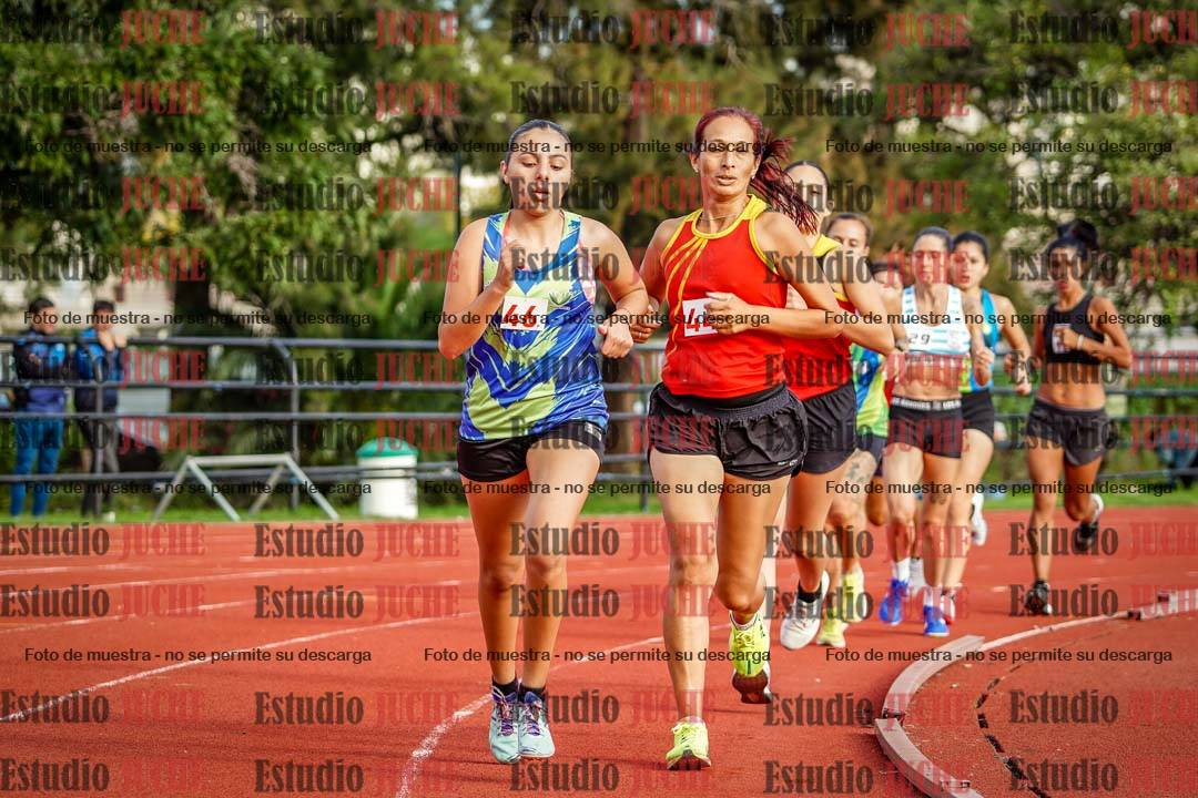 Fotos de los 1500 m llanos de mujeres