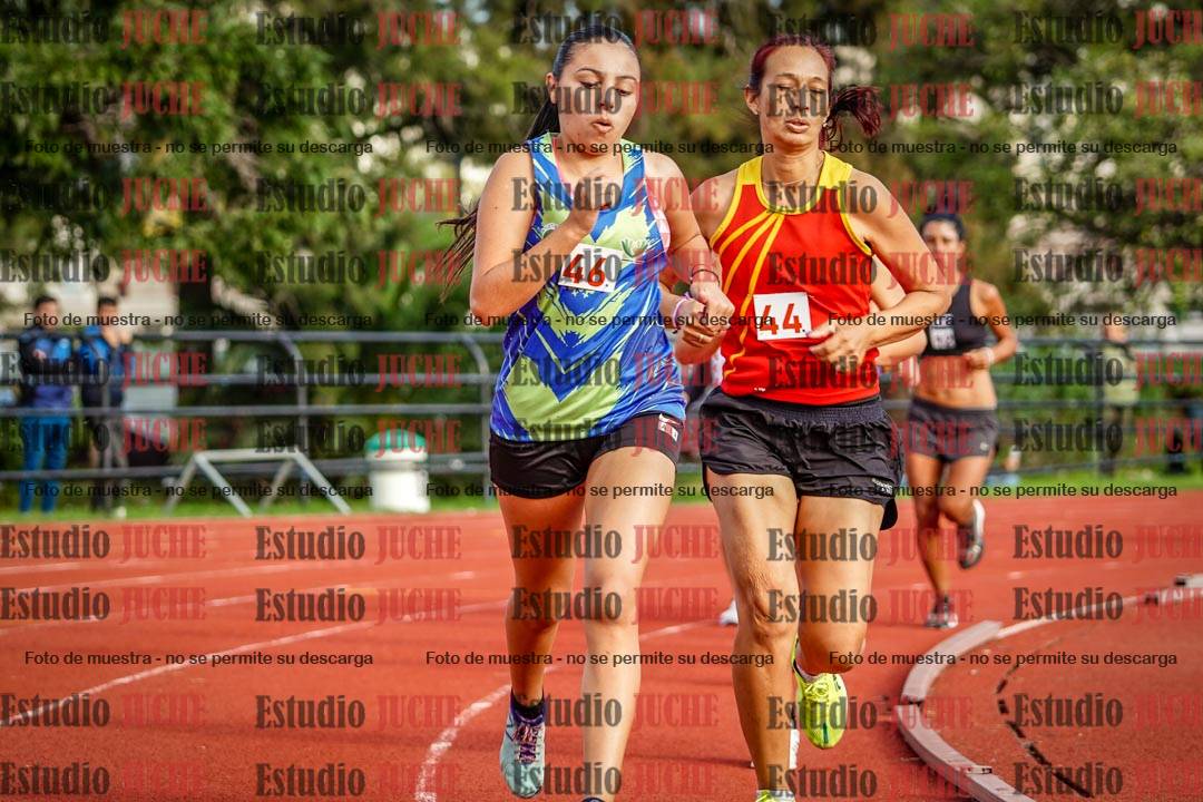 Fotos de los 1500 m llanos de mujeres