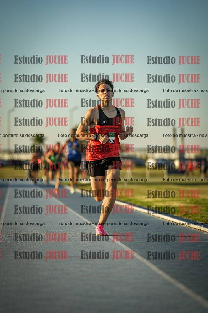 Fotos de los 1500 m llanos de varones