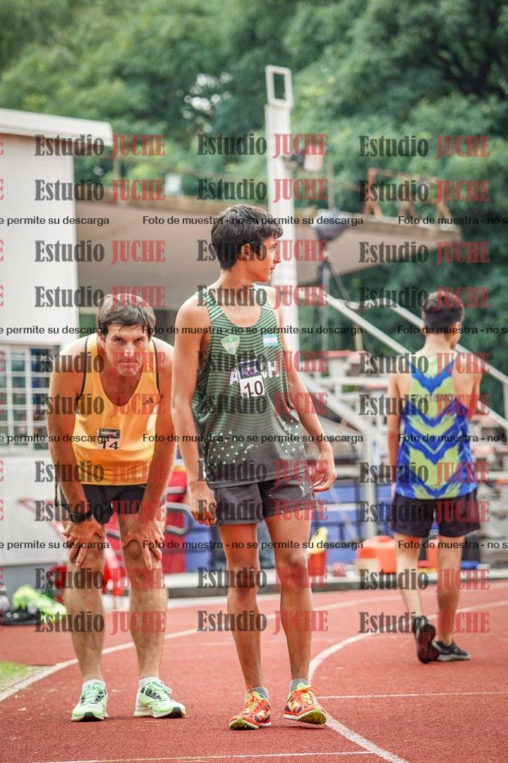 Fotos de los 800 m de varones