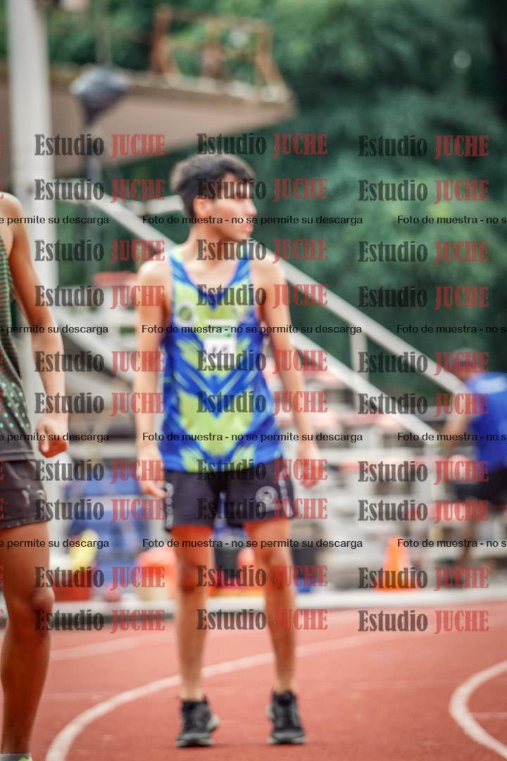 Fotos de los 800 m de varones