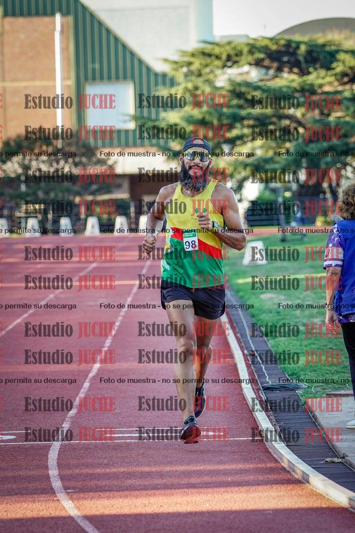 Fotos de los 3000 m llanos de varones