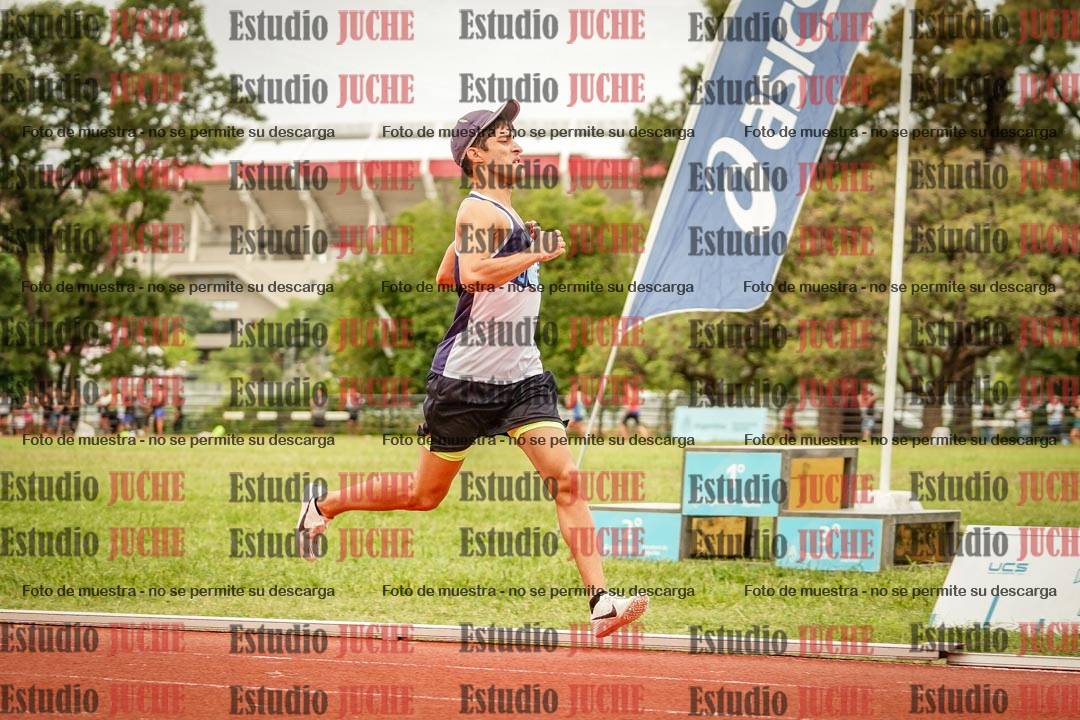 Fotos de los 3000 m llanos de varones