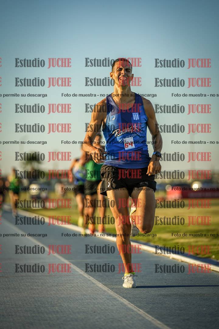 Fotos de los 1500 m llanos de varones
