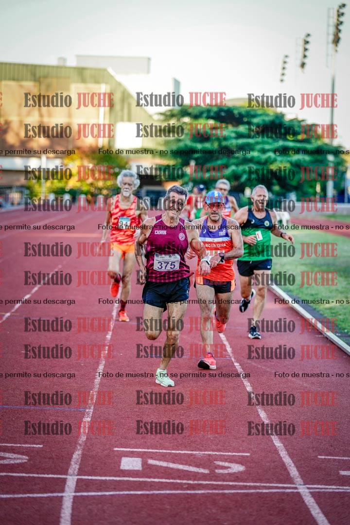 Fotos de los 3000 m llanos de varones