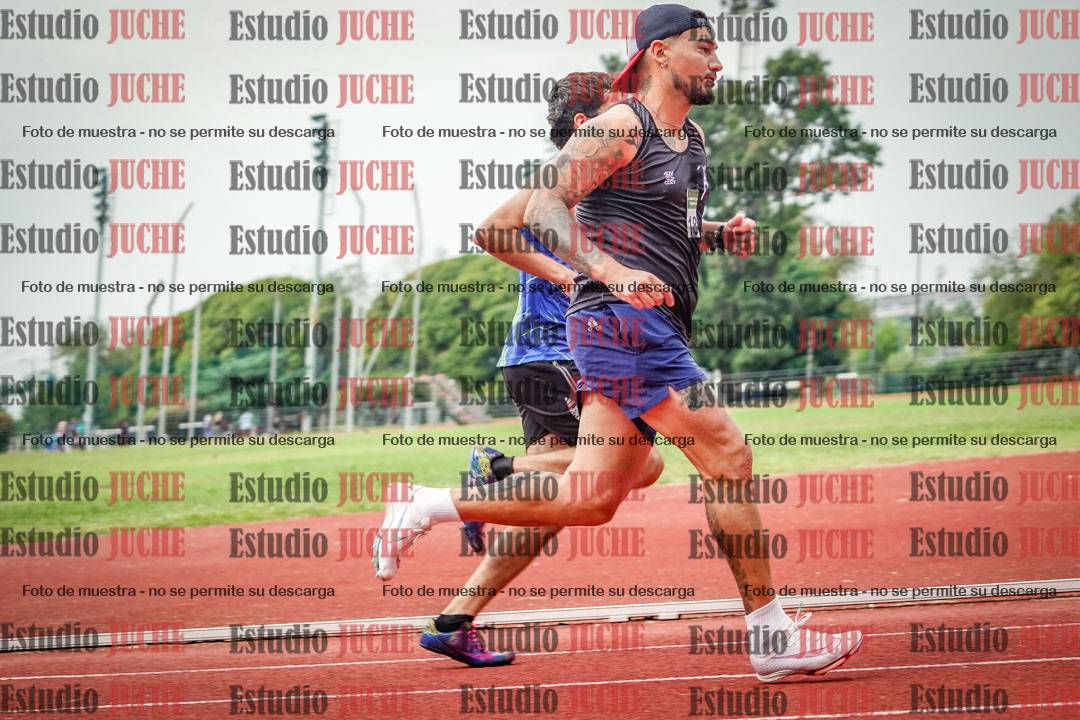 Fotos de los 800 m de varones