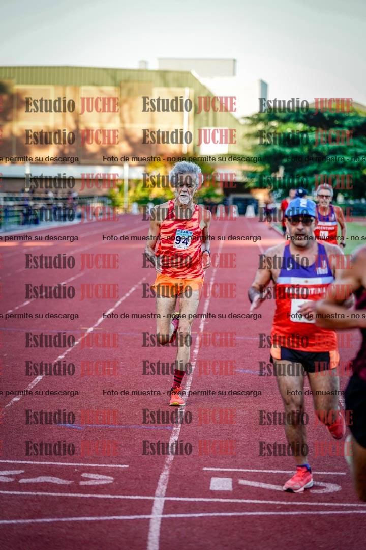 Fotos de los 3000 m llanos de varones