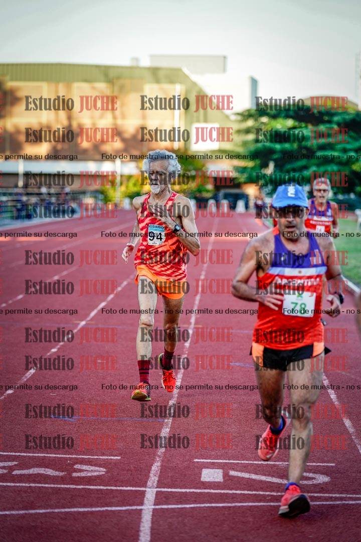 Fotos de los 3000 m llanos de varones