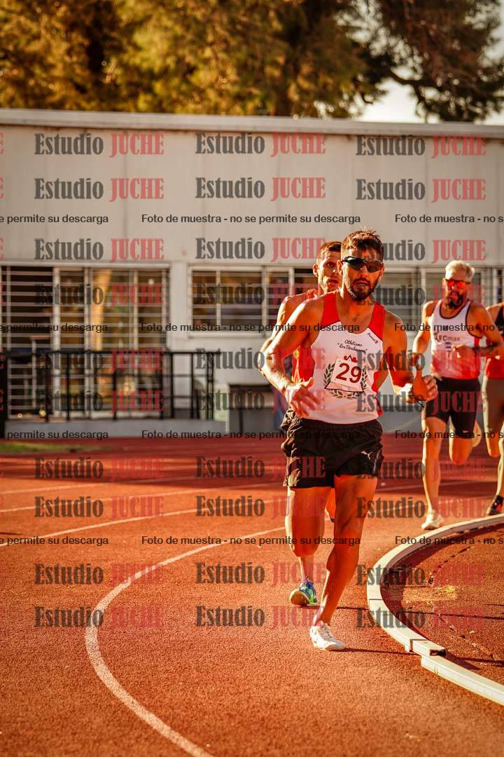 Fotos de los 3000 m llanos de varones