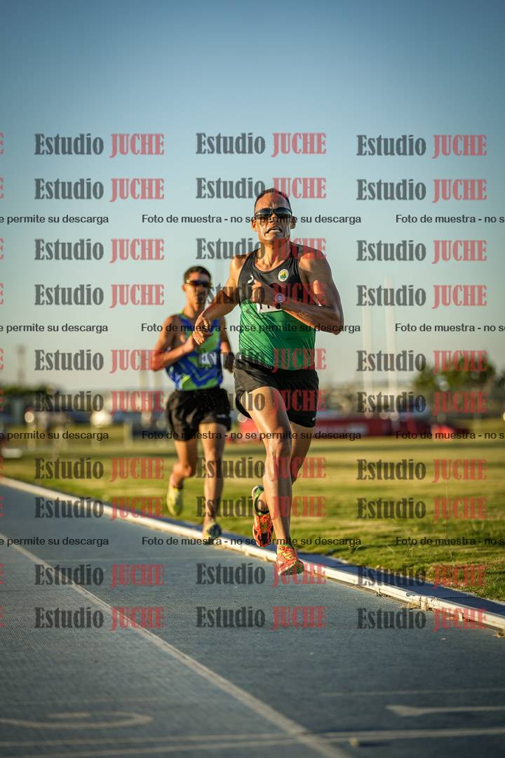 Fotos de los 1500 m llanos de varones