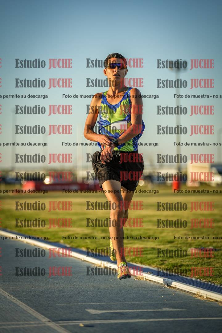 Fotos de los 1500 m llanos de varones