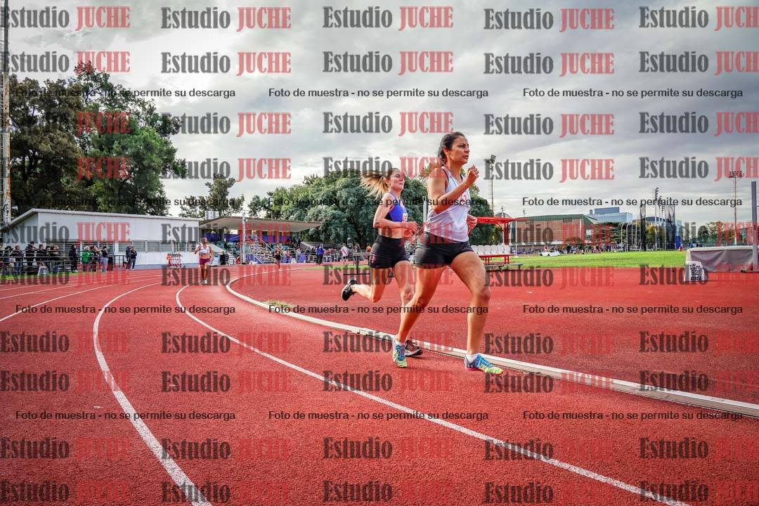 Fotos de los 1500 m llanos de mujeres
