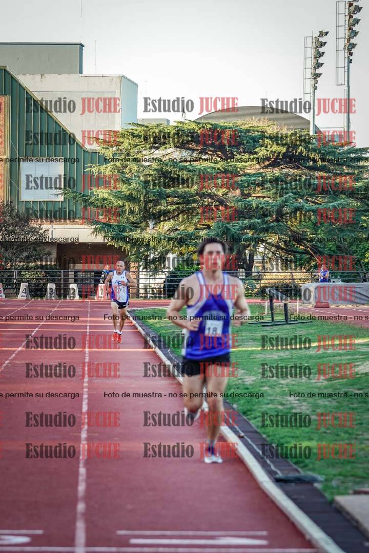 Fotos de los 3000 m llanos de varones