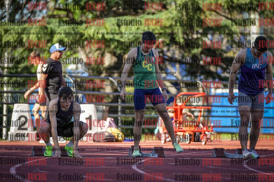 Fotos de los 100 m llanos de varones