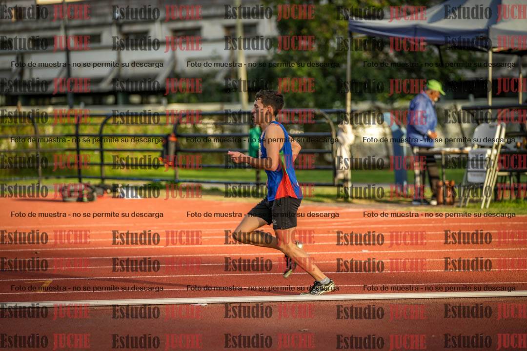 Fotos de los 3000 m llanos de varones