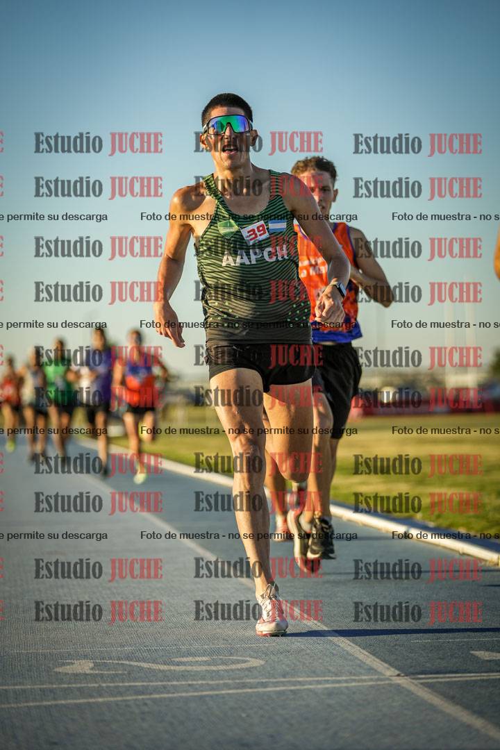 Fotos de los 1500 m llanos de varones