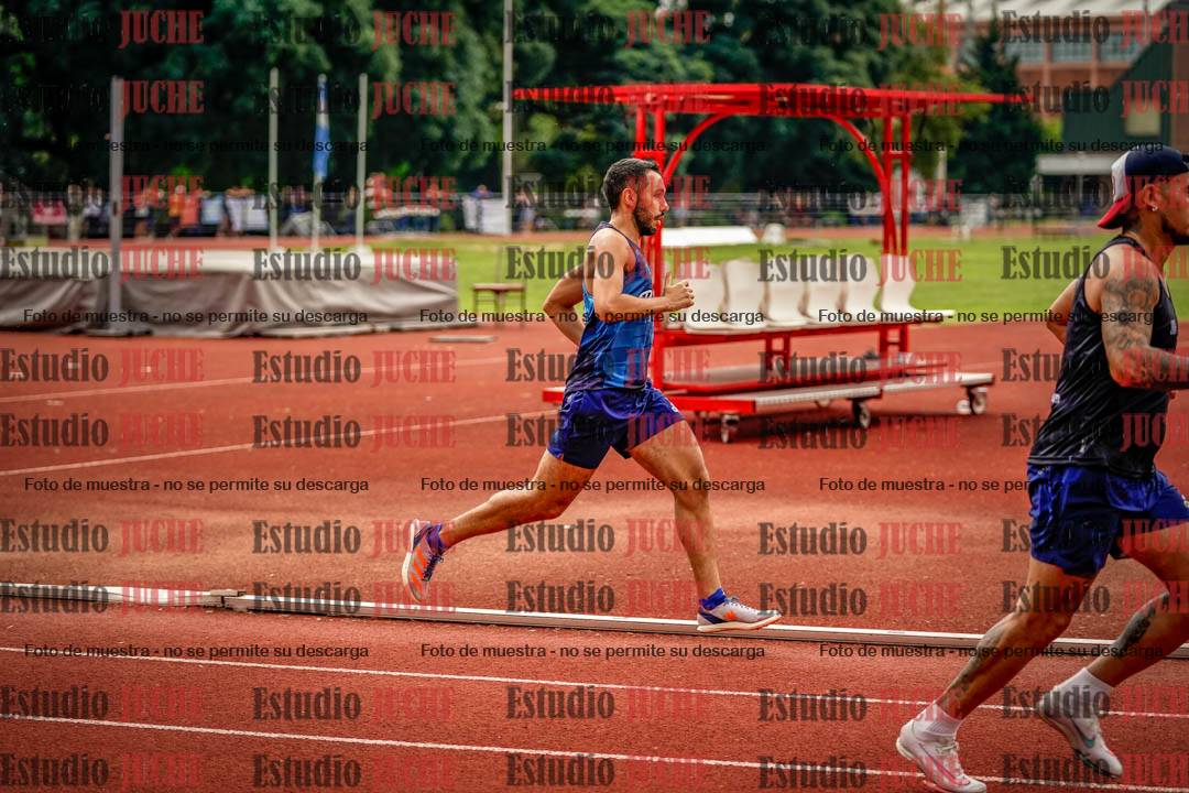 Fotos de los 800 m de varones