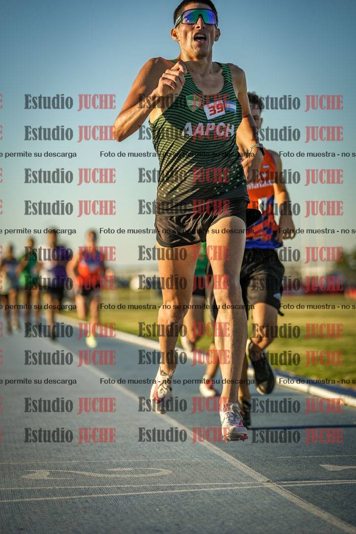 Fotos de los 1500 m llanos de varones
