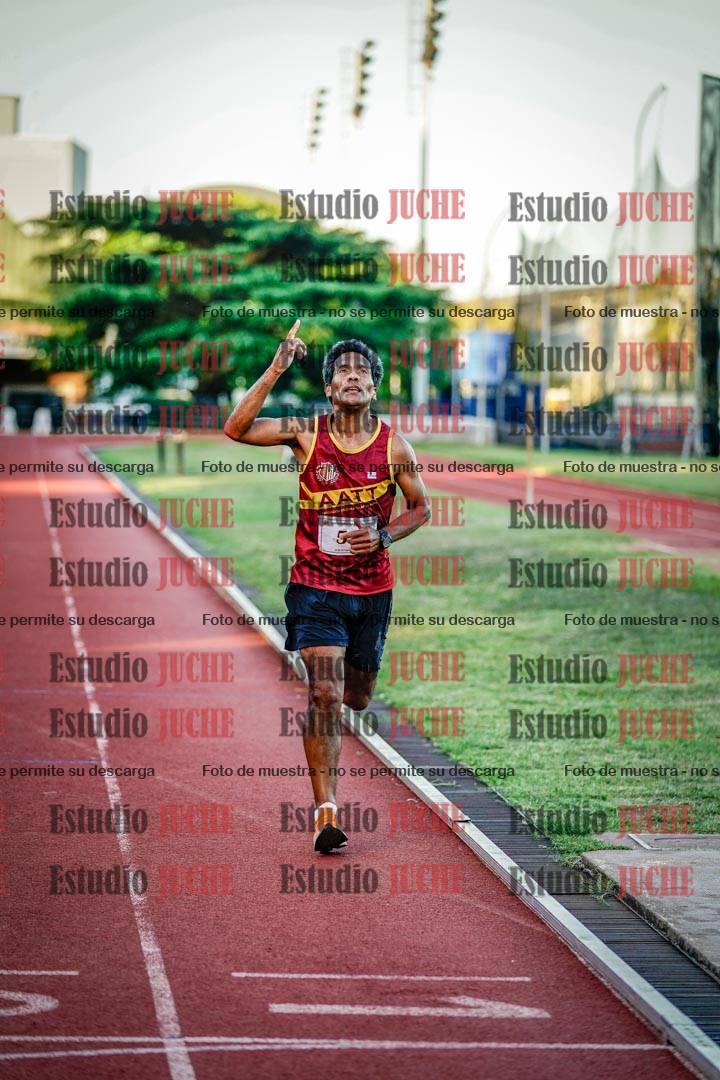 Fotos de los 3000 m llanos de varones