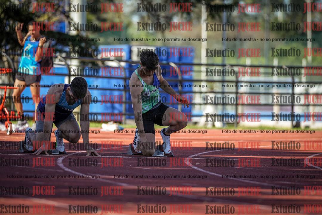 Fotos de los 100 m llanos de varones
