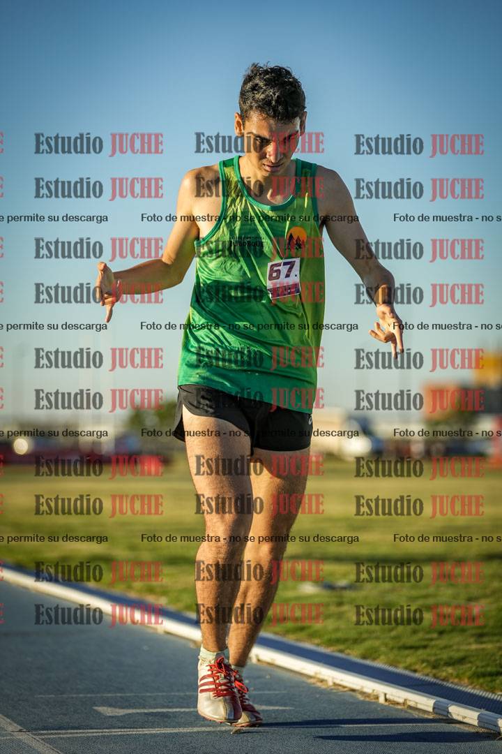 Fotos de los 1500 m llanos de varones