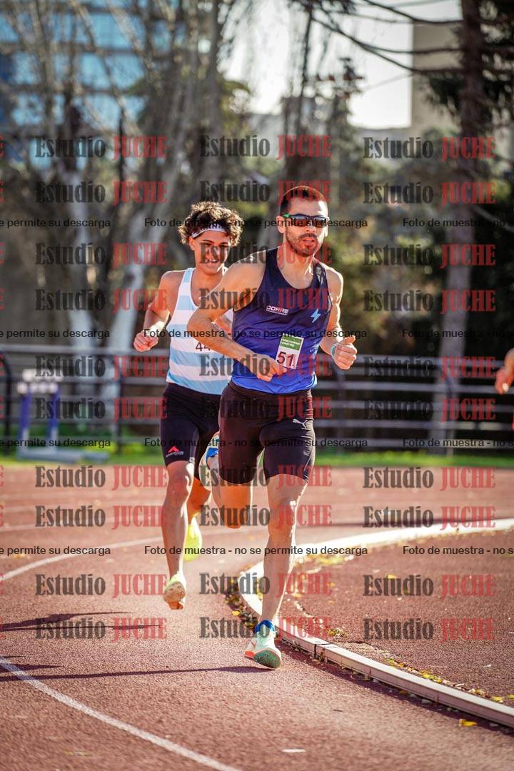 Fotos de los 3000 m llanos de varones