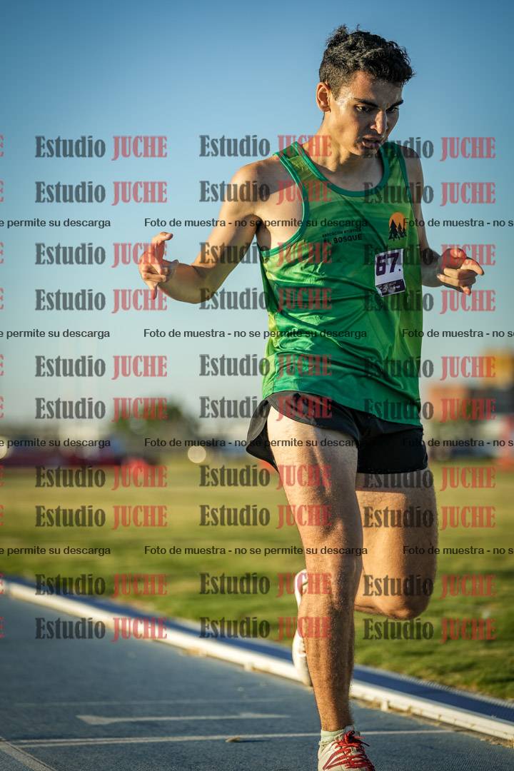 Fotos de los 1500 m llanos de varones