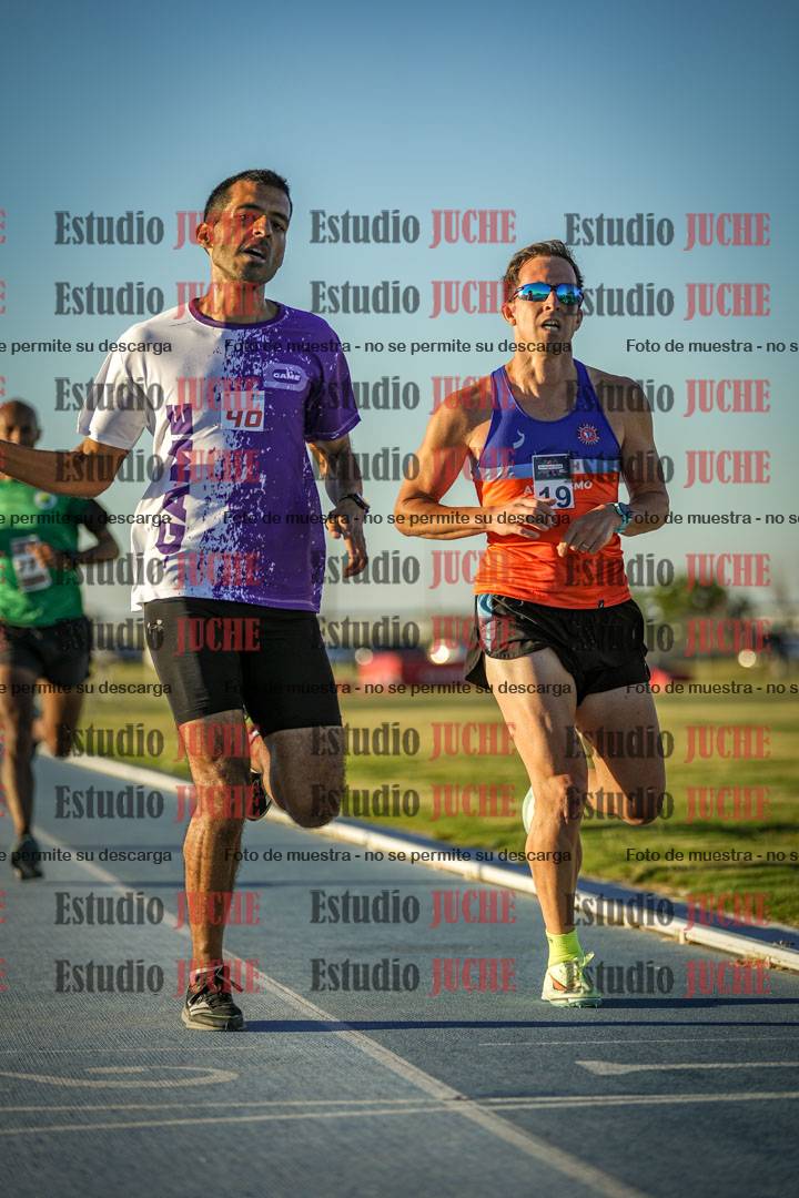 Fotos de los 1500 m llanos de varones