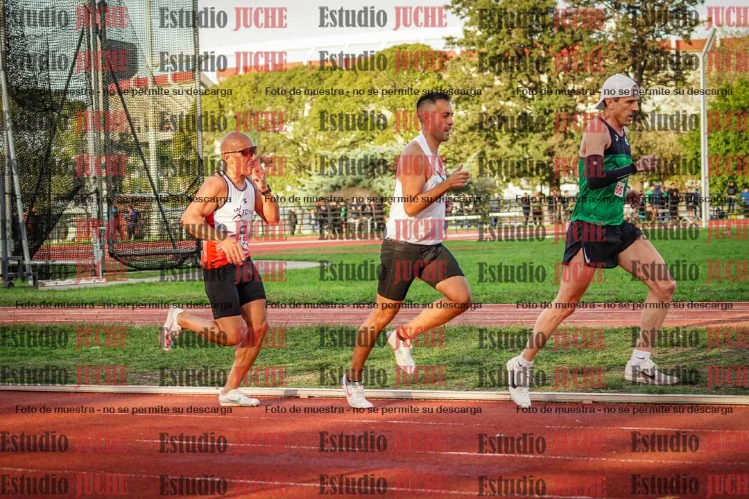 Fotos de los 3000 m llanos de varones