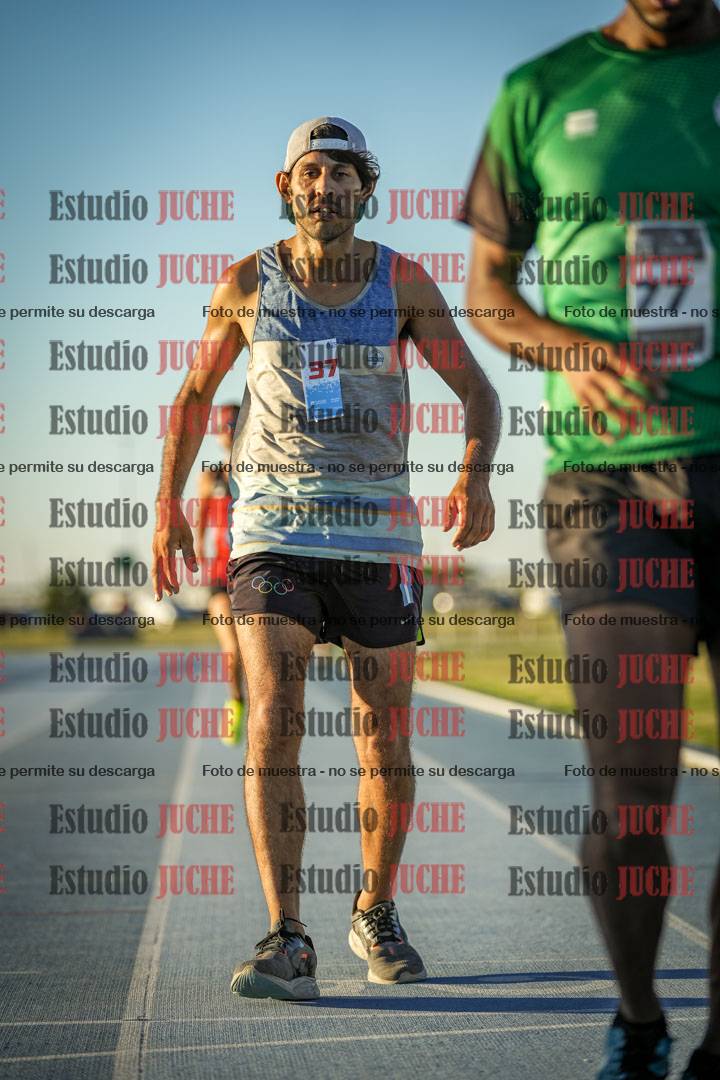 Fotos de los 1500 m llanos de varones