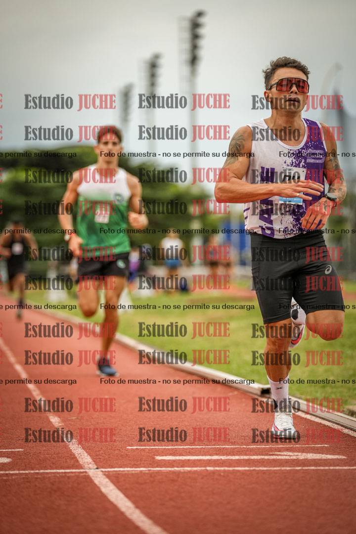 Fotos de los 3000 m llanos de varones