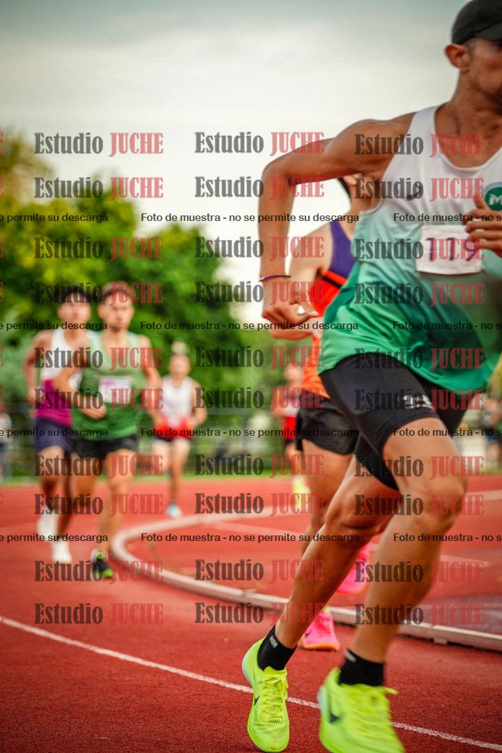 Fotos de los 1500 m llanos de varones
