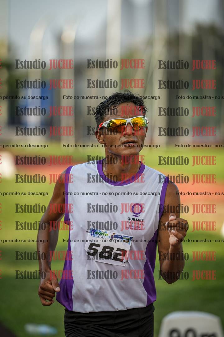 Fotos de los 3000 m llanos de varones