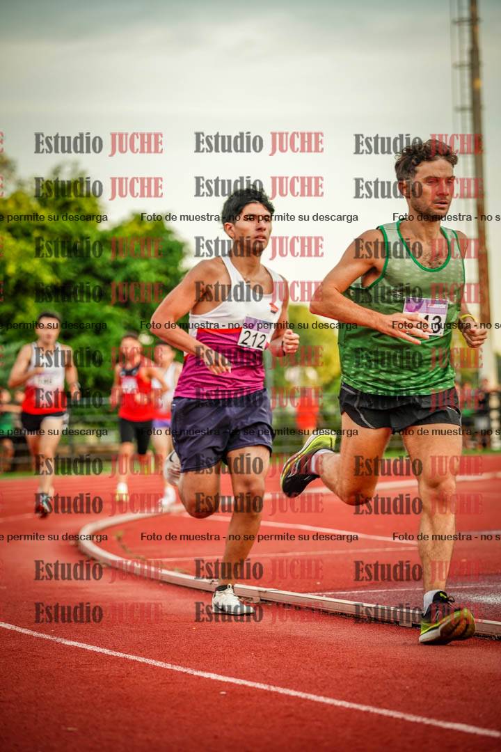 Fotos de los 1500 m llanos de varones