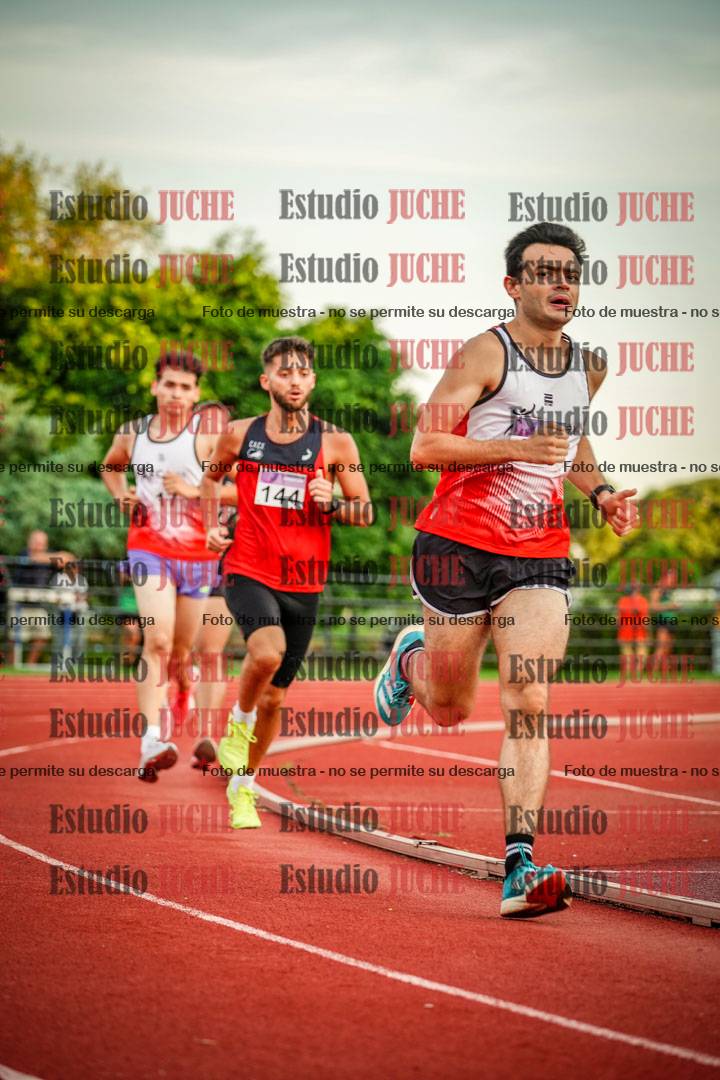 Fotos de los 1500 m llanos de varones