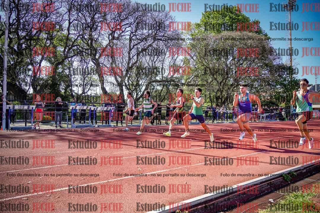 Fotos de los 100 m llanos de varones
