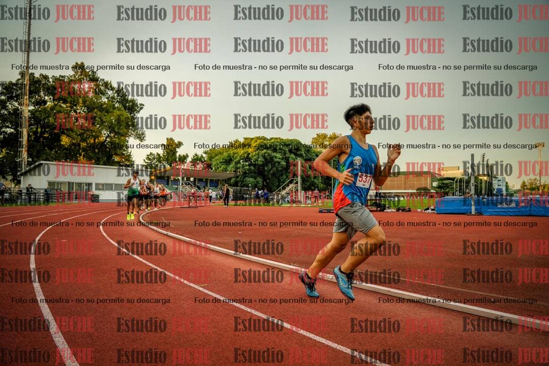 Fotos de los 1500 m llanos de varones