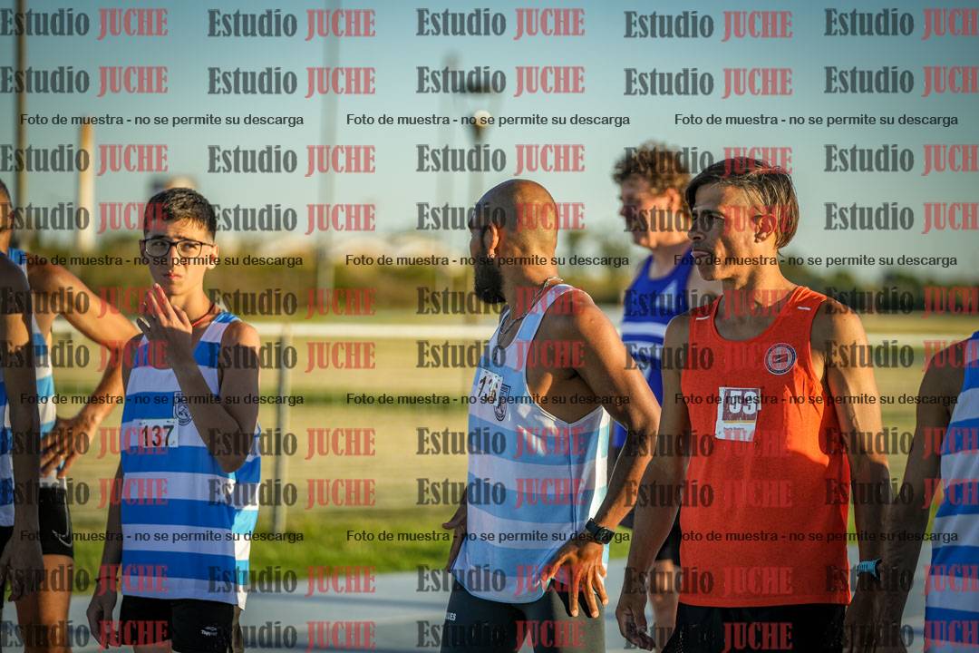 Fotos de los 1500 m llanos de varones