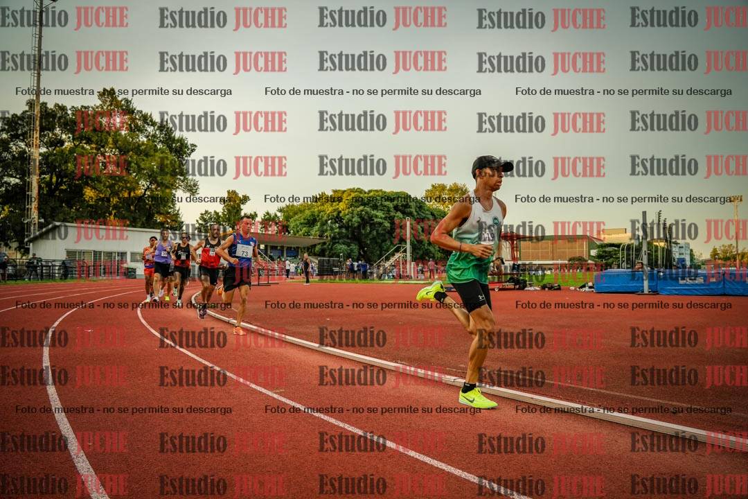 Fotos de los 1500 m llanos de varones