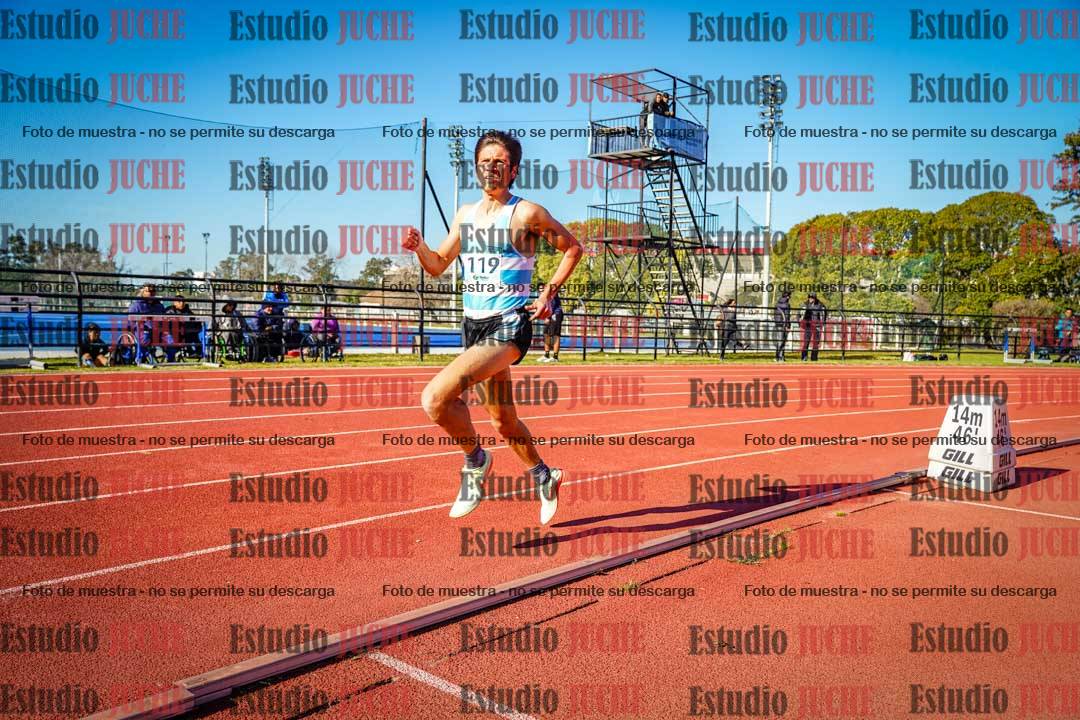 Fotos de los 3000 m llanos de varones