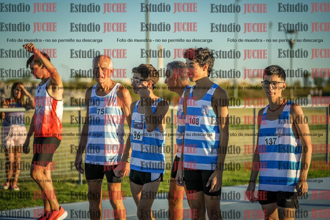Fotos de los 1500 m llanos de varones