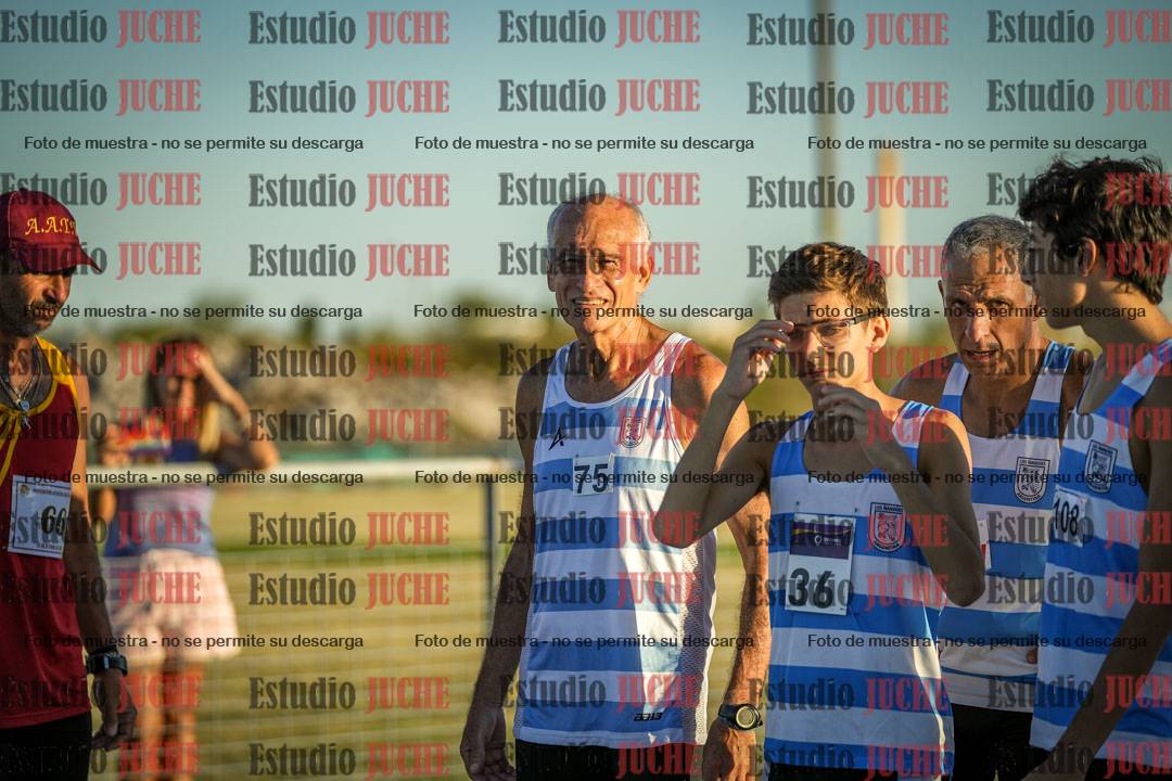 Fotos de los 1500 m llanos de varones