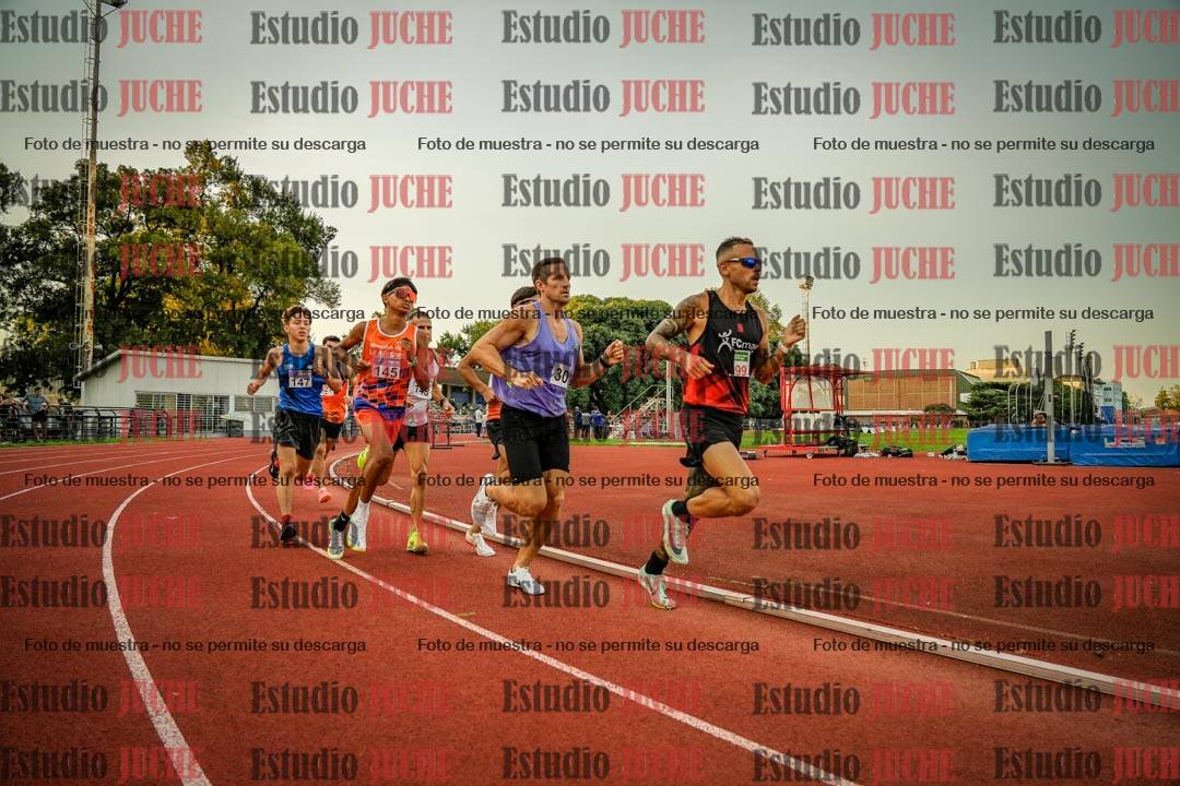 Fotos de los 1500 m llanos de varones