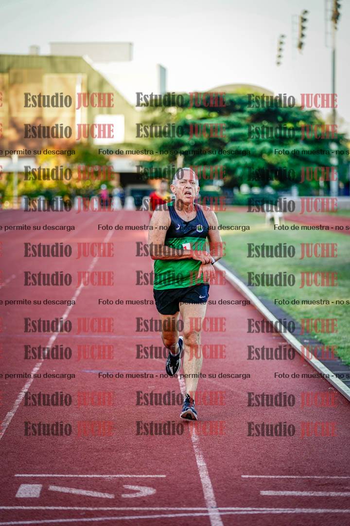 Fotos de los 3000 m llanos de varones