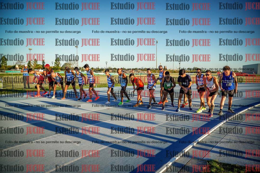 Fotos de los 1500 m llanos de varones