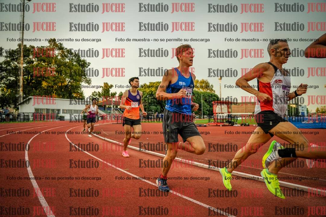 Fotos de los 1500 m llanos de varones