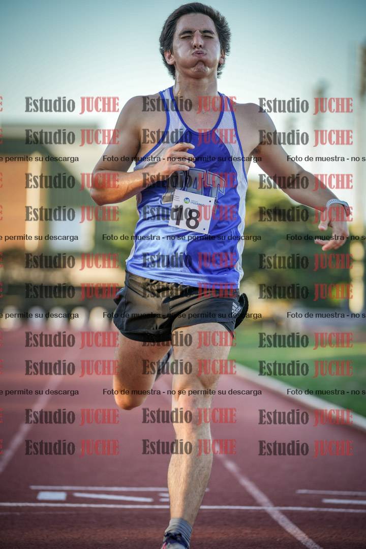 Fotos de los 3000 m llanos de varones