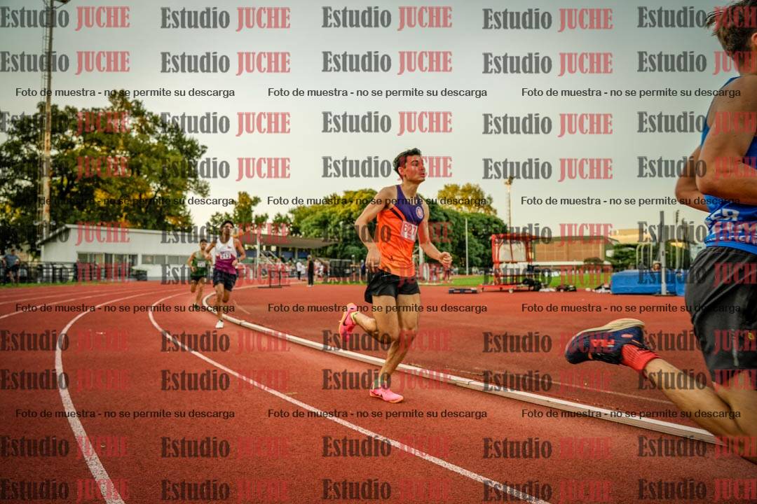 Fotos de los 1500 m llanos de varones