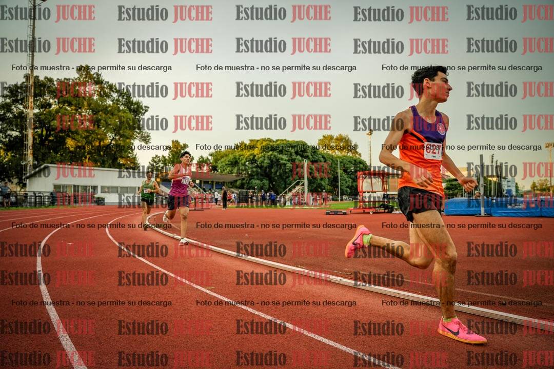 Fotos de los 1500 m llanos de varones